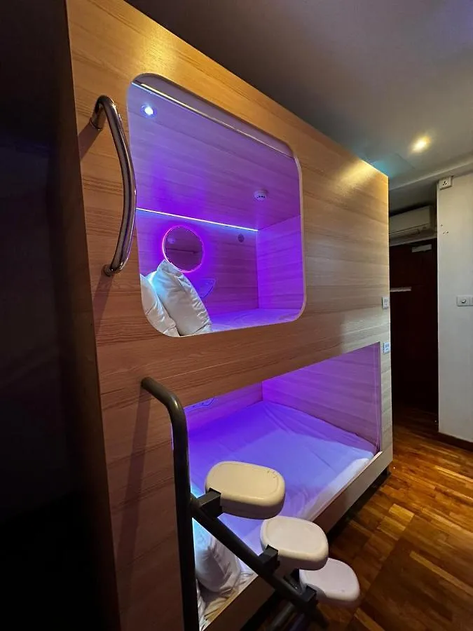 ** Hotel a capsule Hotel Wink At Upper Cross Street Singapore Singapore